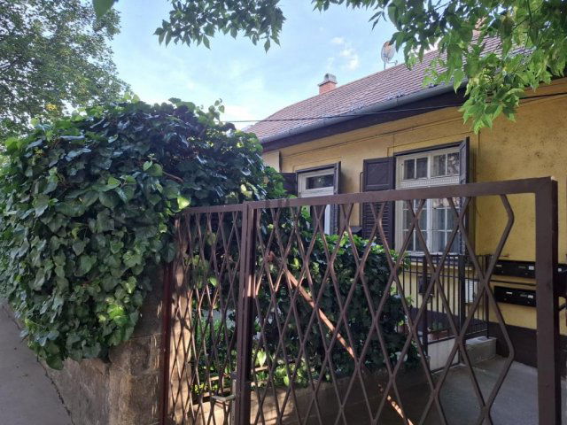 Eladó téglalakás, Budapesten, XIV. kerületben 45 M Ft, 1 szobás