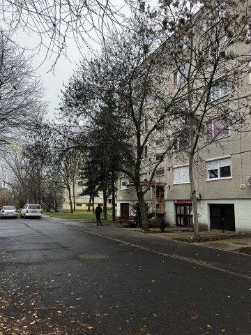 Eladó panellakás, Szegeden, Bimbó utcában 43.8 M Ft, 2 szobás