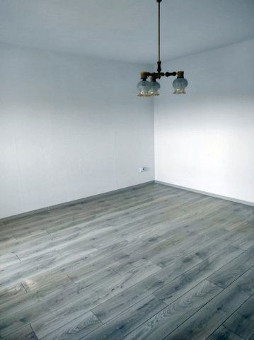Eladó panellakás, Veszprémben 46 M Ft, 2 szobás