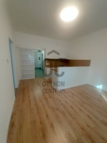 Eladó téglalakás, XIII. kerületben, Petneházy utcában