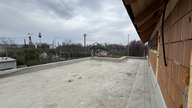 Eladó családi ház, Budapesten, XVII. kerületben 185 M Ft