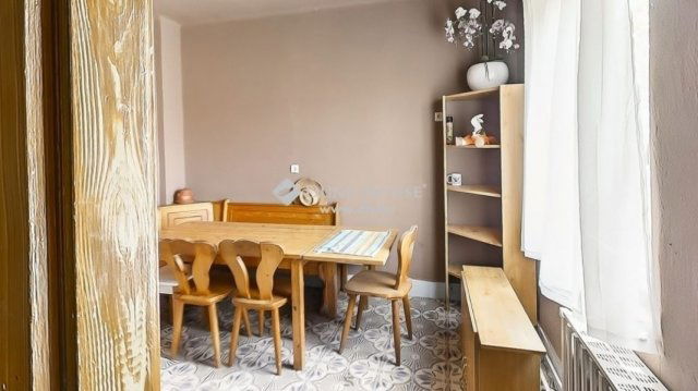 Eladó családi ház, Fóton 129.9 M Ft, 7 szobás