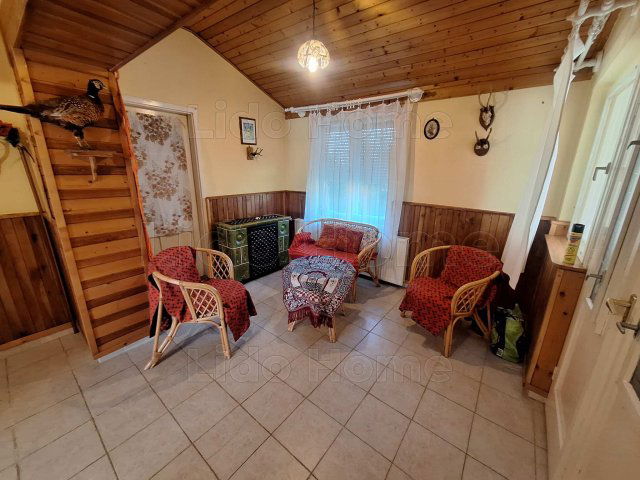 Eladó családi ház, Felsőmocsoládon 24.99 M Ft, 6 szobás
