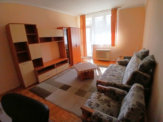 Kiadó téglalakás, albérlet, Debrecenben 180 E Ft / hó, 2 szobás