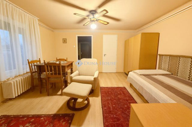 Eladó családi ház, Fóton 117.5 M Ft, 5 szobás