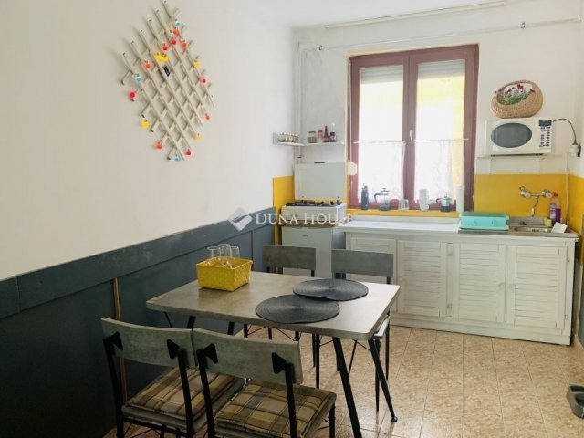 Eladó nyaraló, Siófokon 56.9 M Ft, 3 szobás