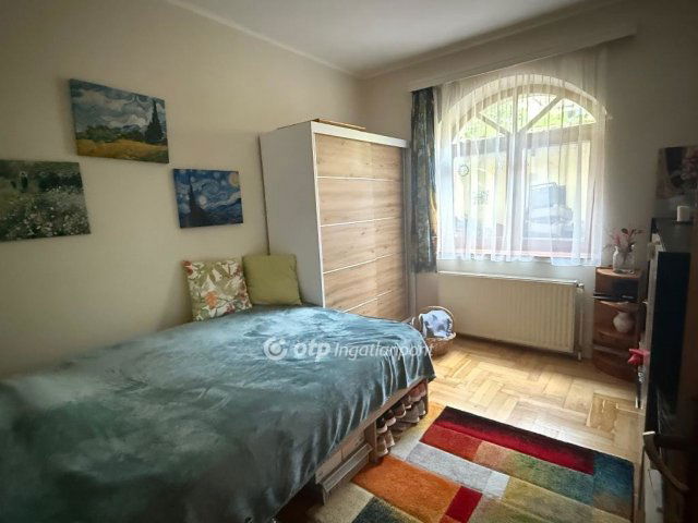 Eladó családi ház, Budapesten, II. kerületben 259 M Ft, 5 szobás