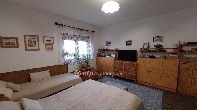 Eladó családi ház, Ecsegfalván 24.9 M Ft, 2 szobás