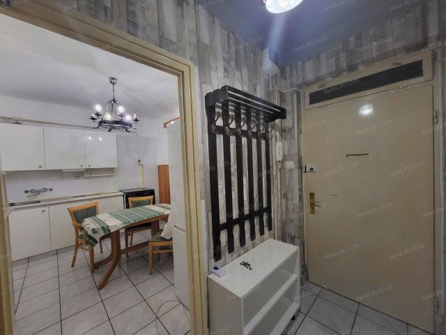 Eladó téglalakás, Győrött 49.9 M Ft, 2 szobás