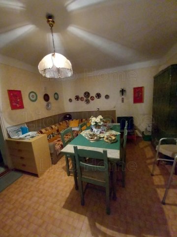 Eladó családi ház, Mezőkomáromban 24.9 M Ft, 3 szobás