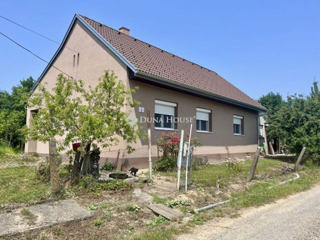 Eladó családi ház, Szentgotthárdon 49.6 M Ft, 4 szobás