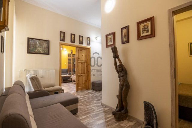 Eladó téglalakás, Budapesten, I. kerületben 97.9 M Ft, 2 szobás