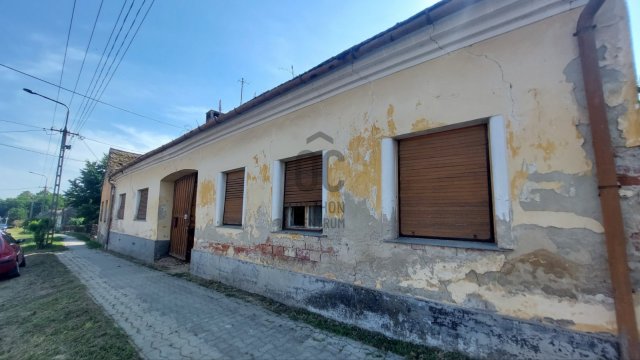 Eladó családi ház, Marcaliban 11.99 M Ft, 3 szobás