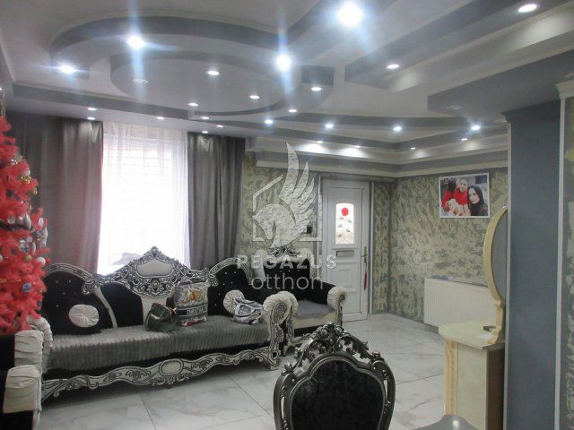 Eladó családi ház, Ózdon, Csákány utcában 24 M Ft, 2+2 szobás