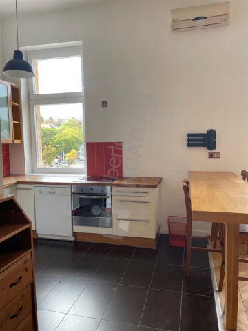 Kiadó téglalakás, albérlet, XII. kerületben, Böszörményi úton