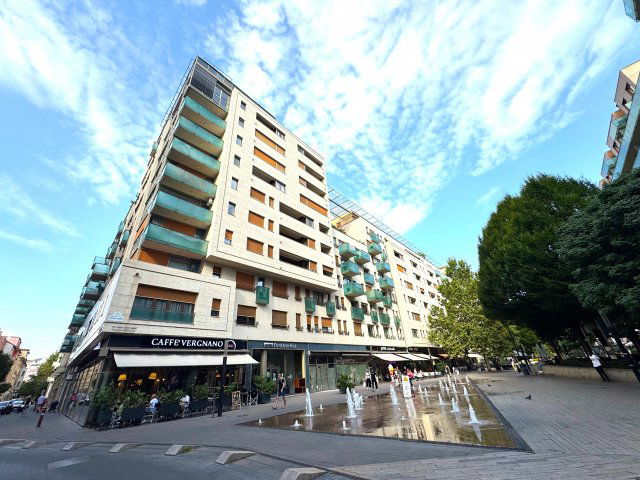 Kiadó téglalakás, albérlet, VIII. kerületben, Corvin sétányon