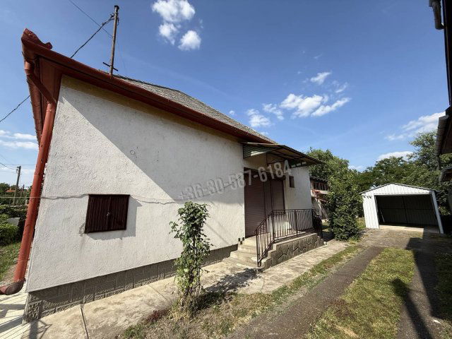 Eladó családi ház, Püspökladányban 32.5 M Ft, 2+1 szobás