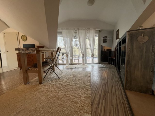 Eladó téglalakás, Győrladaméren 74.9 M Ft, 5 szobás