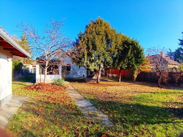 Eladó családi ház, Budapesten, XVII. kerületben 76.9 M Ft