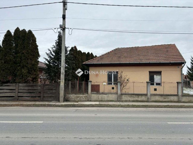 Eladó családi ház, Hernádnémetin 19.9 M Ft, 2 szobás