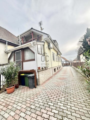 Eladó ikerház, Albertirsán 97 M Ft, 6 szobás