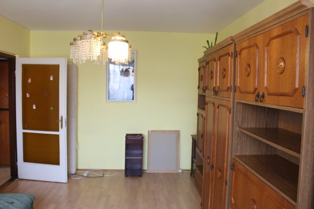 Kiadó panellakás, albérlet, Debrecenben, Karácsony György utcában