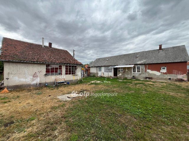 Eladó családi ház, Mezősason 14.5 M Ft, 3 szobás