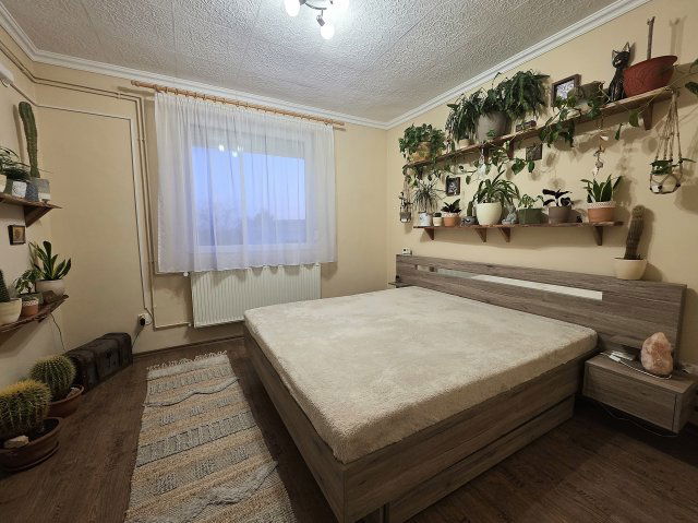 Eladó téglalakás, Tokajban 36.5 M Ft, 2 szobás