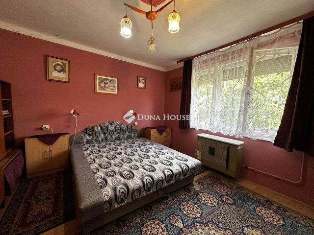 Eladó családi ház, Hódmezővásárhelyen 89.999 M Ft, 6 szobás