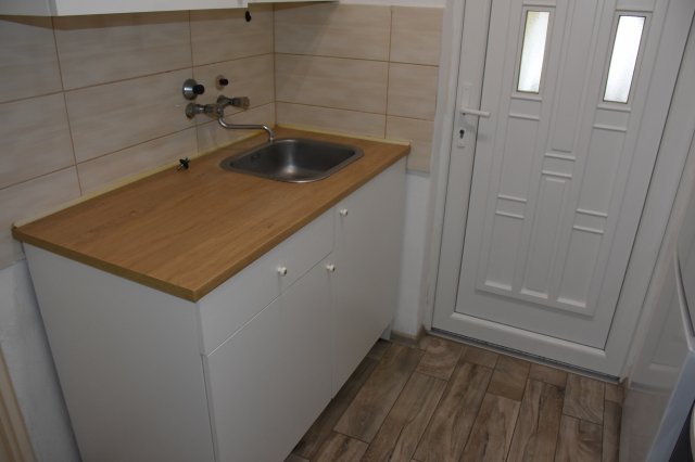 Kiadó téglalakás, albérlet, Törökszentmiklóson 109 E Ft / hó