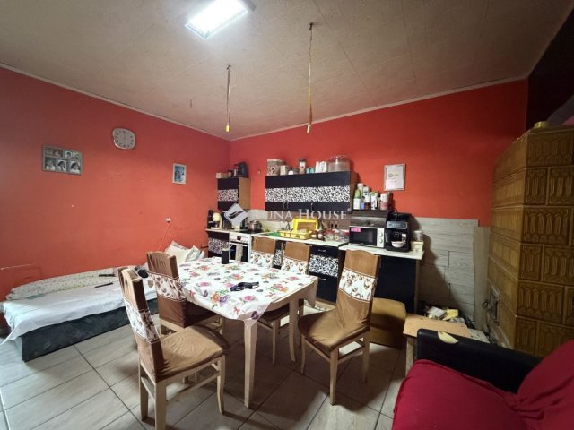Eladó családi ház, Siklósnagyfalun 18 M Ft, 3 szobás