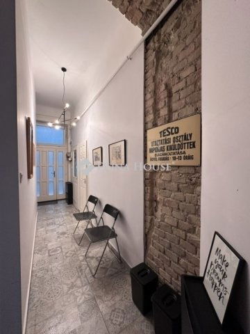 Eladó téglalakás, Budapesten, VIII. kerületben 95 M Ft, 3 szobás