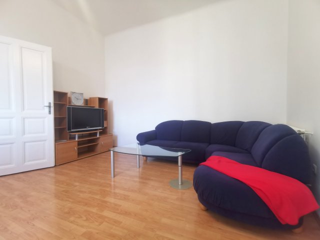 Kiadó téglalakás, albérlet, IX. kerületben, Üllői úton