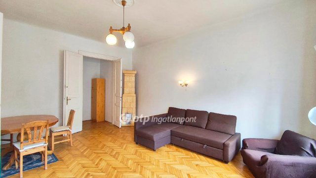 Eladó téglalakás, Budapesten, VIII. kerületben 145 M Ft