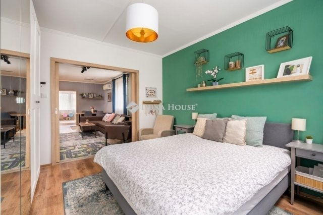 Eladó panellakás, Budapesten, XV. kerületben 88 M Ft, 4 szobás