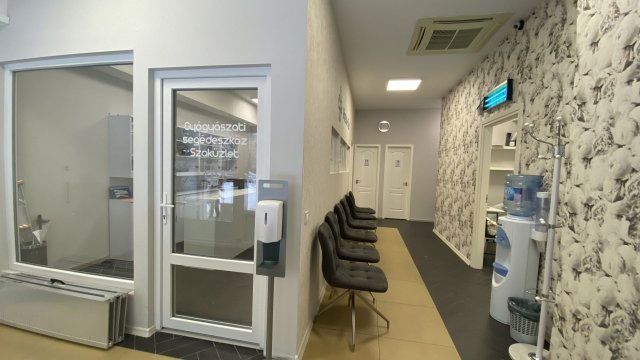 Kiadó üzlethelyiség, Debrecenben 500 E Ft / hó