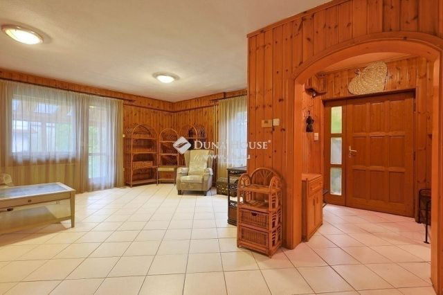 Eladó családi ház, Budapesten, XVIII. kerületben 109 M Ft