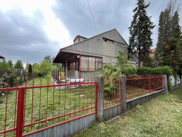 Eladó nyaraló, Balatonőszödön 49.9 M Ft, 13+1 szobás