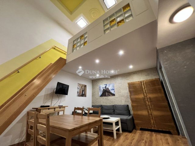 Eladó téglalakás, Budapesten, VII. kerületben 99.99 M Ft