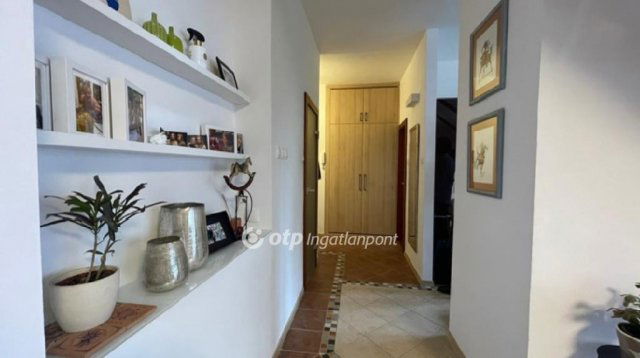 Eladó téglalakás, Budapesten, XIV. kerületben 230 M Ft, 3 szobás