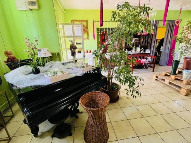 Eladó családi ház, Tápiószecsőn 46.9 M Ft, 3 szobás