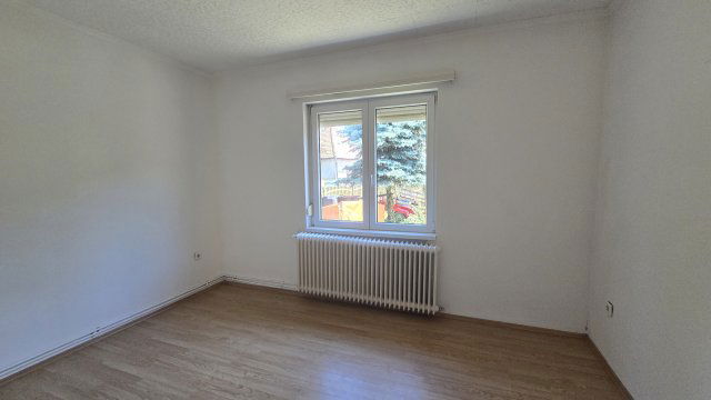 Eladó családi ház, Sajószentpéteren 39.9 M Ft, 4 szobás