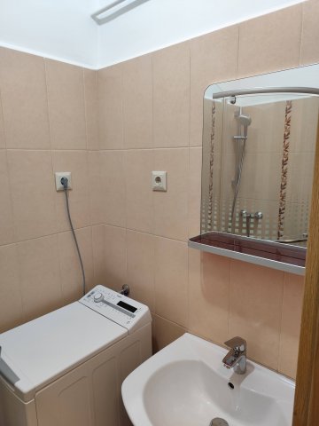 Kiadó téglalakás, albérlet, X. kerületben, Szárnyas utcában