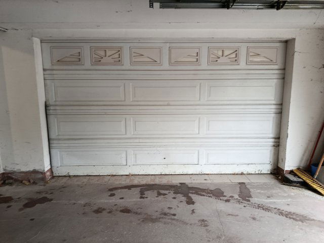 Eladó garázs, Sopronban, Aranyhegy utcában 16.5 M Ft