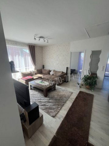 Eladó téglalakás, Érden 90 M Ft, 2+1 szobás