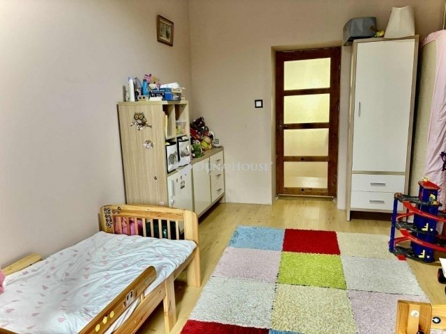 Eladó családi ház, Hódmezővásárhelyen 98 M Ft, 5 szobás