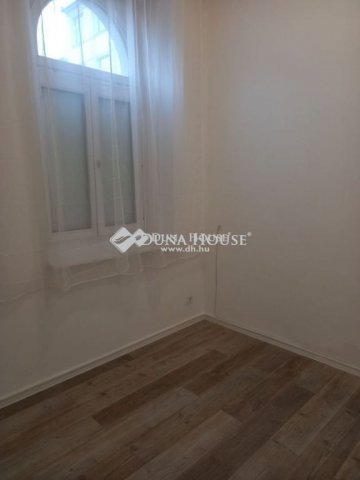 Kiadó üzlethelyiség, Budapesten, IX. kerületben 350 E Ft / hó