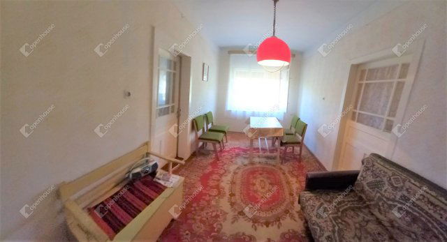Eladó családi ház, Nagykörűn 16.5 M Ft, 3 szobás