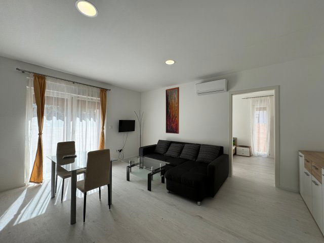 Eladó téglalakás, Pécsett, Endresz György utcában 62.9 M Ft