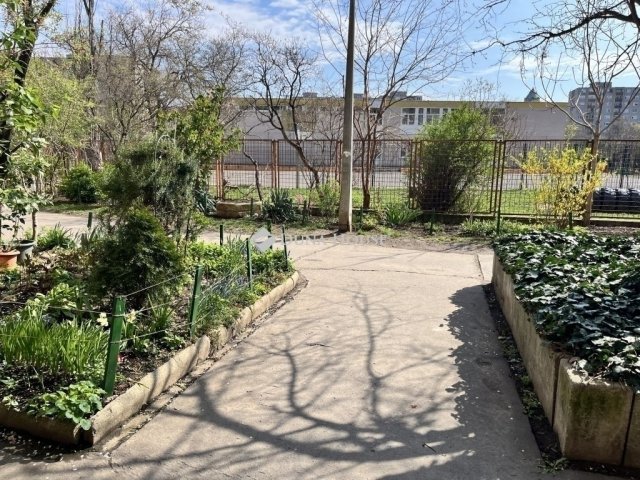 Eladó panellakás, Budapesten, IV. kerületben 55 M Ft, 2 szobás